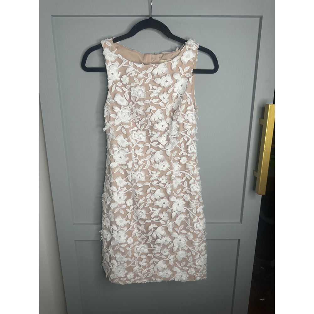 Aidan‎ Mattox Dress White Floral Embroidered Sleeveless Sheath Cocktail Party